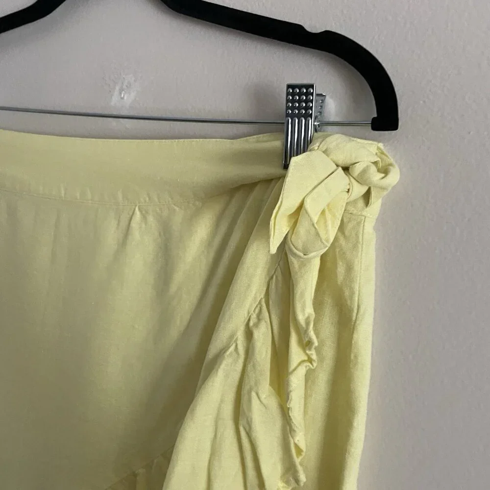 Free People Women 12 Lemon Gelato Linen Blend Ruffle My Feathers Mini Wrap Skirt